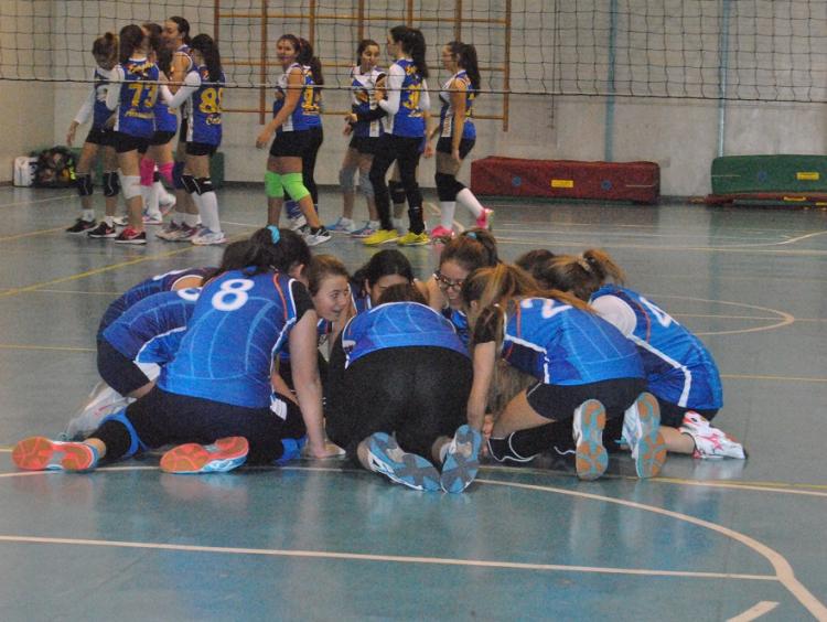 Polisportiva M Bari, Volley giovanile: Under 14 femminile, il trionfo sfugge per un punto, ma che bella stagione!